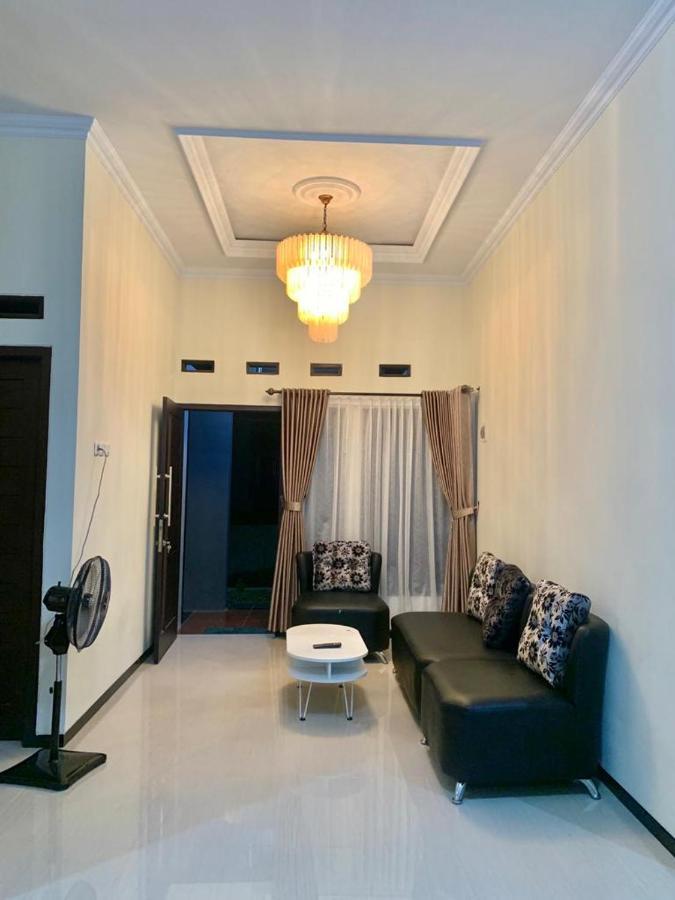 Ngingas Guest House / Homestay Bukit Mutiara Residence מראה חיצוני תמונה